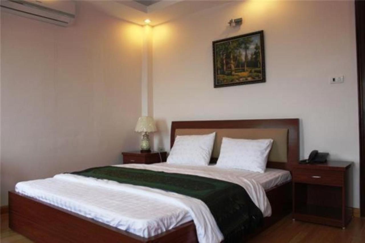 Yen Vy Hotel Куи Нхон Екстериор снимка