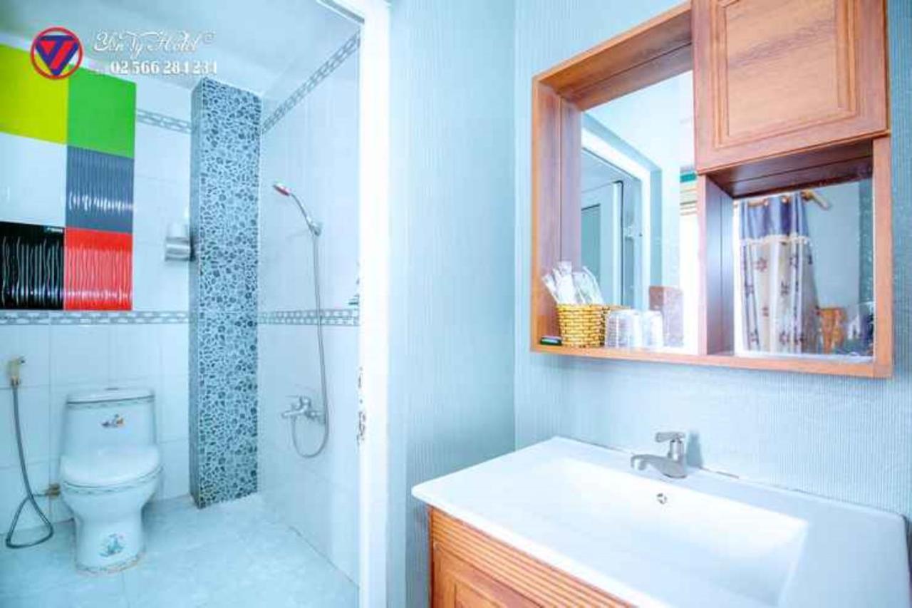 Yen Vy Hotel Куи Нхон Екстериор снимка