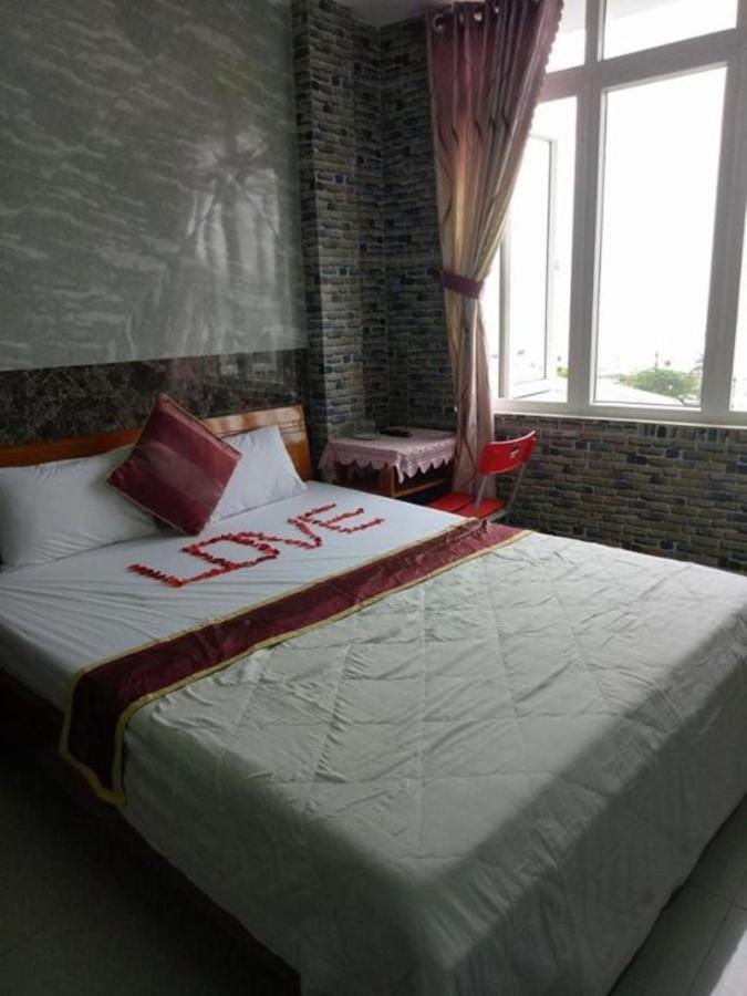 Yen Vy Hotel Куи Нхон Екстериор снимка