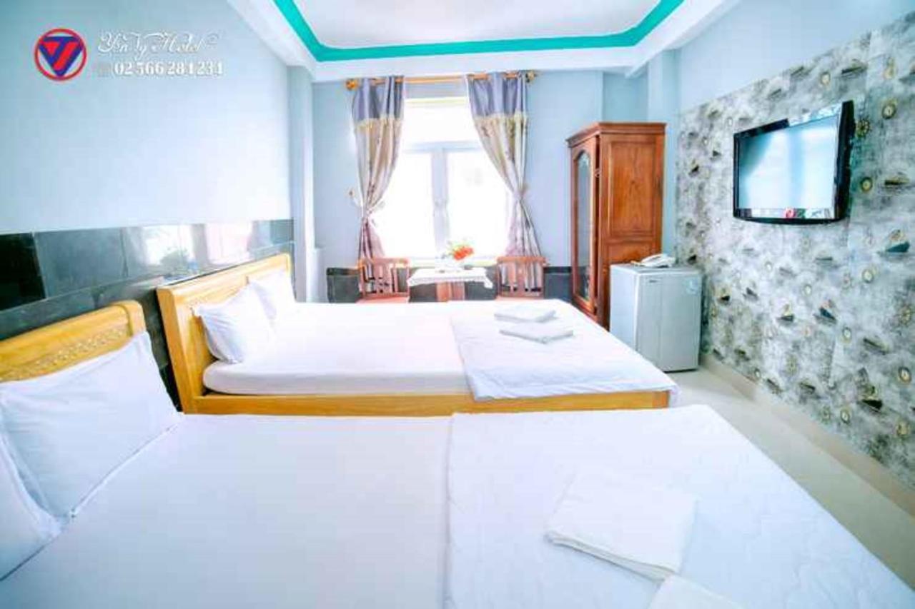 Yen Vy Hotel Куи Нхон Екстериор снимка